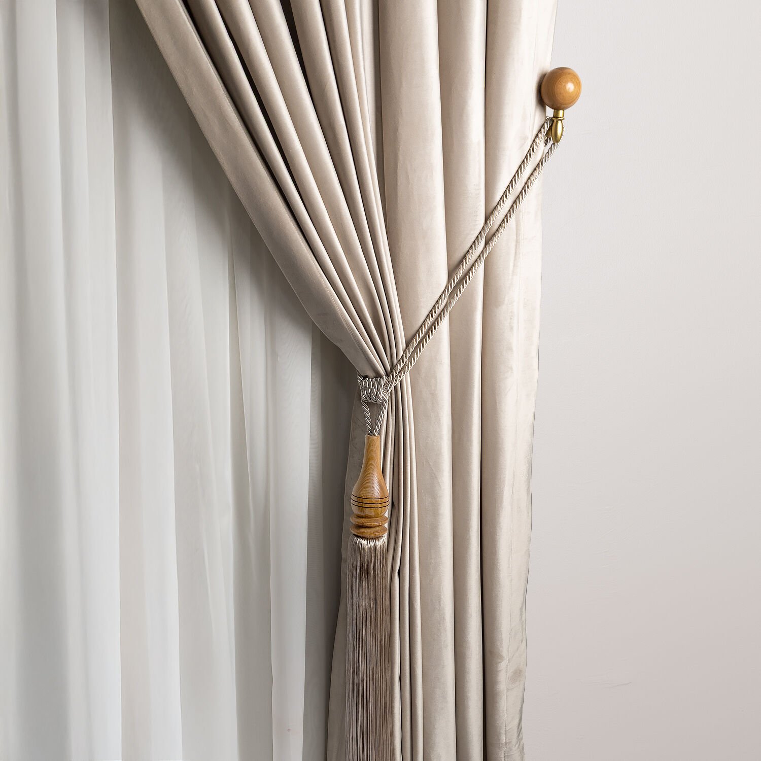 Ahşap Perde Toplayıcı – Renso Braçol Takım