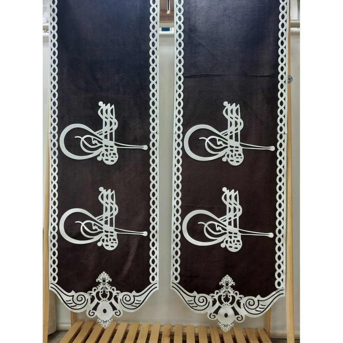 İpek Kadife Üzerine Lazer Kesim Baskı Dekoratif Perde Runner